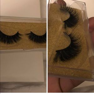 Mink lashes